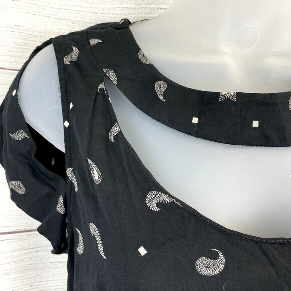 Something Else by Natalie Wood Black Paisley Cutout Mini Dress US 2 - Picture 3 of 9